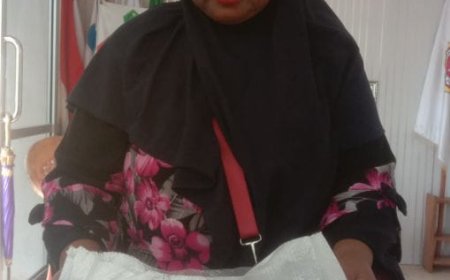 M.Ibrahim Kepala Desa Sido Asih Bagikan Bapanas ke.132 Kpm