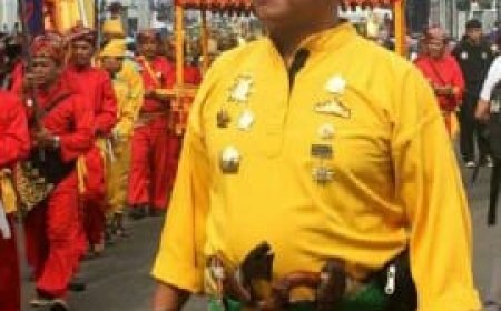 Pasang Ornumen Siger Salah, Tokoh Adat Angkat Bicara