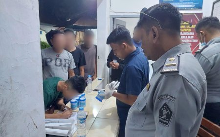 Lapas Kalianda Gandeng Kodim 0421/LS Geledah Blok Hunian dan Tes Urine Warga Binaan