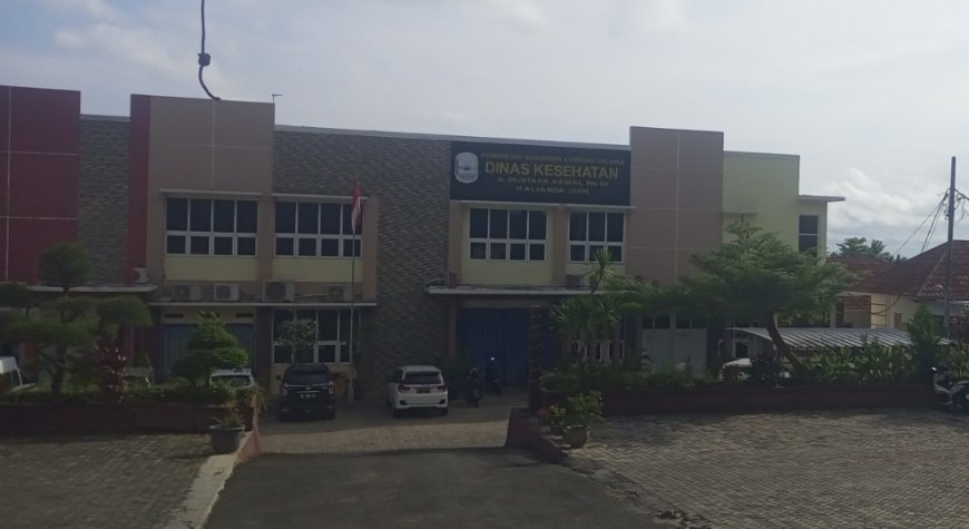 ‎Wow...!!! Dalam Setahun Diskes Lamsel Habiskan 2,702 Miliar Untuk ATK