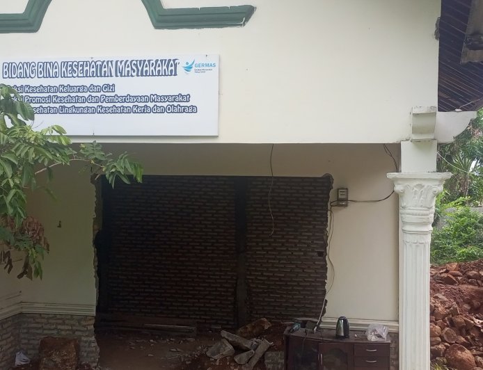 Adminitrasi Berkas Proyek di Dinkes Lamsel Terlihat Janggal Dan Perusahaan Bohongi Publik