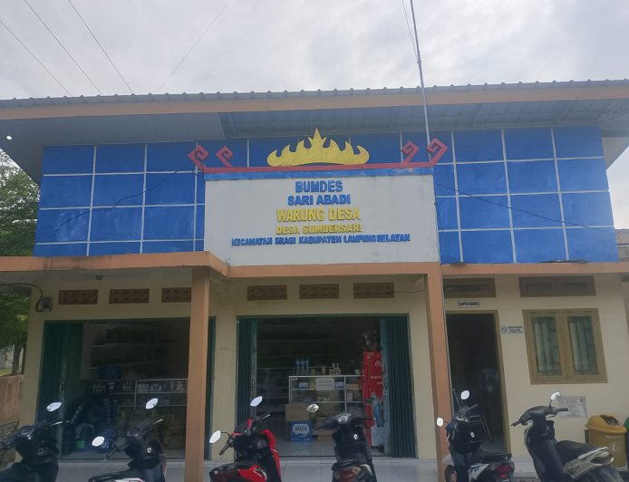 BUMDES Sari Abadi Desa Sumber Sari Salah Satu Usaha Desa yang Berkembang Di Kecamatan Sragi